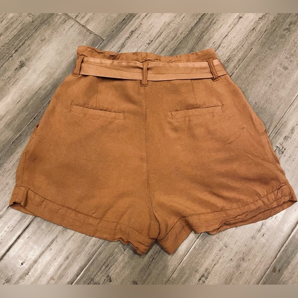 Forever 21 shorts - Picture 2 of 5